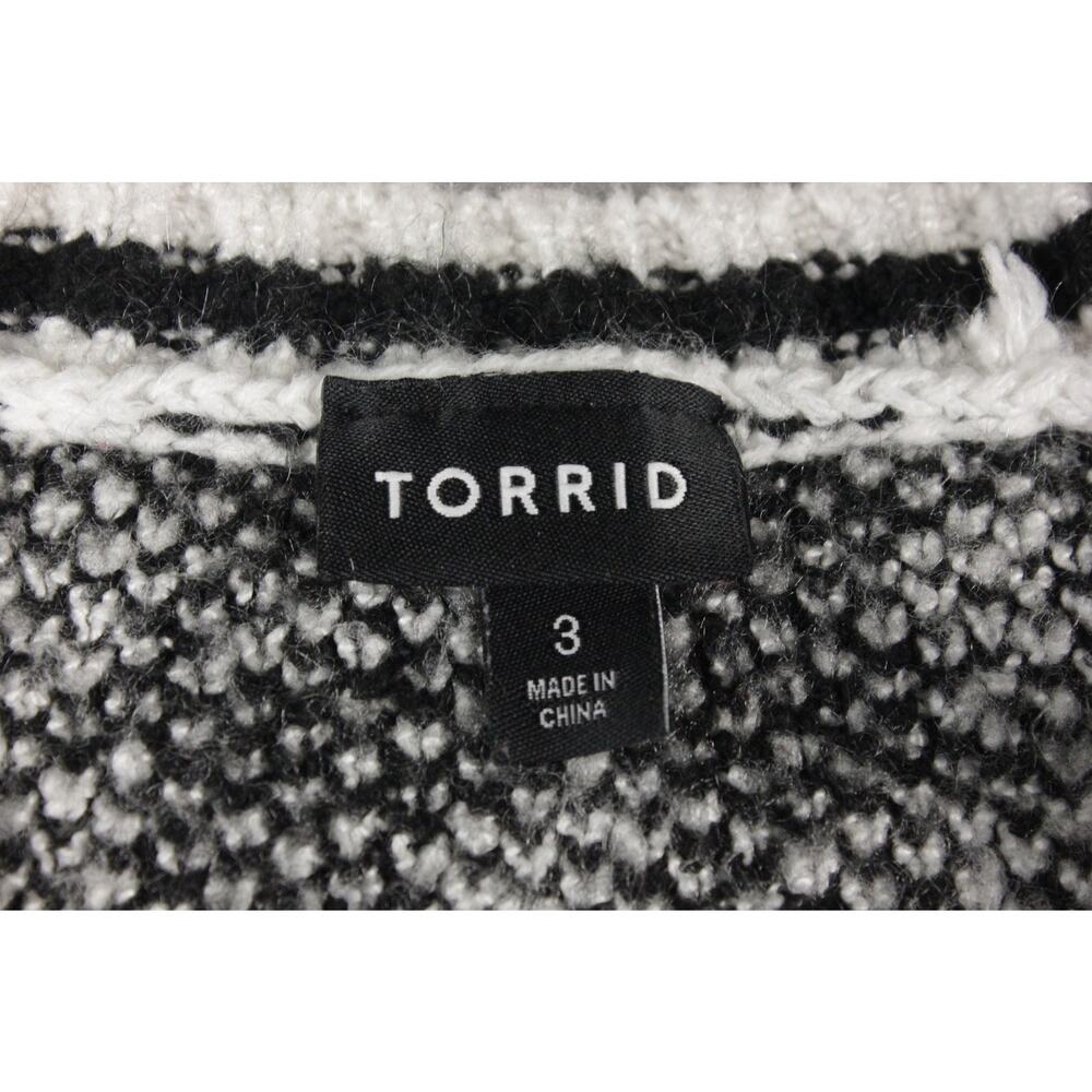 Houndstooth Sweater Torrid Pullover Crewneck Wome… - image 3